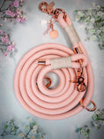 Bild in Galerie-Betrachter laden, Luxury rope style dog leash in pink.