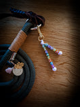 Bild in Galerie-Betrachter laden, Personalized dog leash with letter beads.