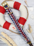 Bild in Galerie-Betrachter laden, Luxus Halsband für Hunde aus Premium Paracord und Leder.